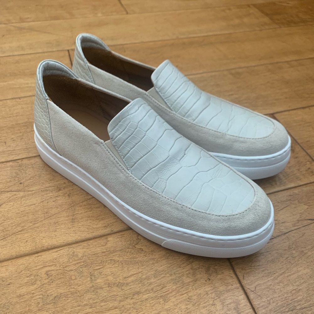 M. Gemi Zeta Sneakers Off White Suede / Croc Print sz 40 / US 9